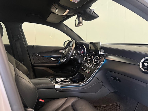 Mercedes-Benz GLC350 e 6 of 26