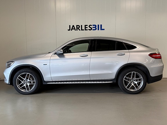 Mercedes-Benz GLC350 e 14 of 26