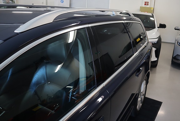 Volvo V70 6 of 30