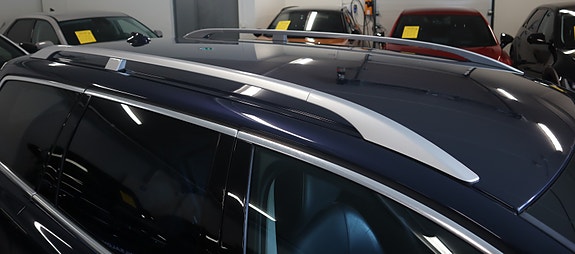 Volvo V70 7 of 30