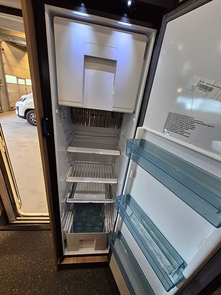 Sun Living S 75 SL / Truma Combi E / Gulvvarme / Stekeovn / Senkeseng ++ 23 of 30