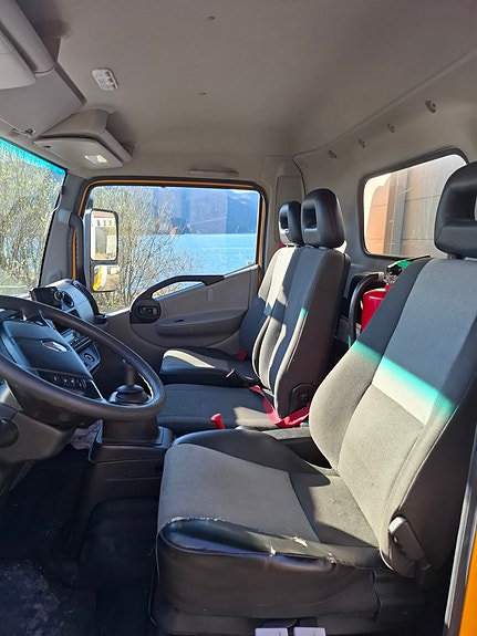 Renault D 7,5 – 2017 – automat – 74 500 km 7 of 10