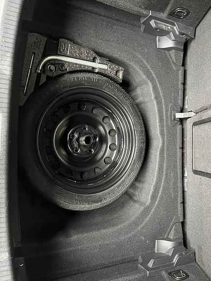 Volkswagen Golf VII 15 of 17