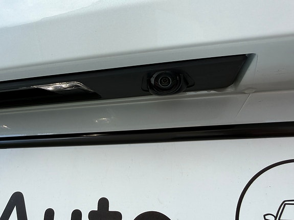 Volvo XC60 23 of 30