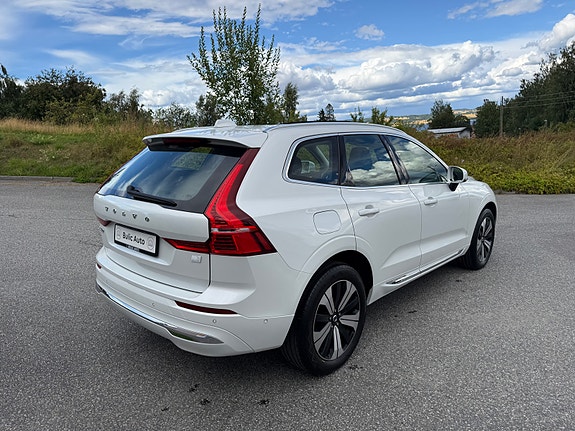 Volvo XC60 8 of 30