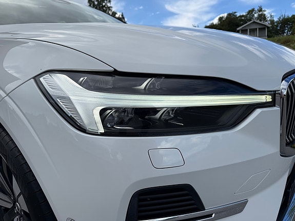 Volvo XC60 14 of 30