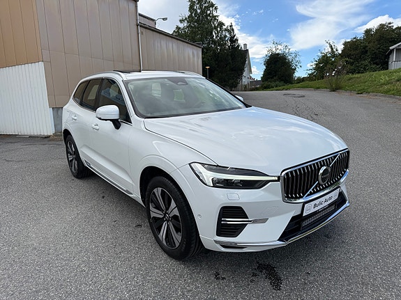 Volvo XC60 10 of 30