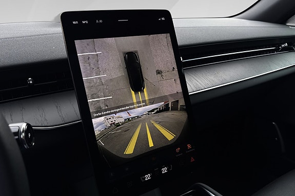 Polestar 3 14 of 25