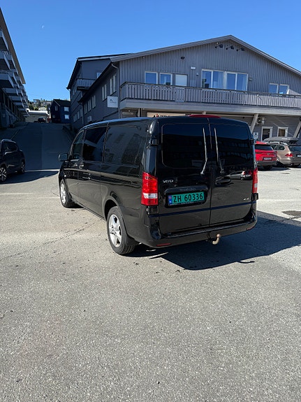 Mercedes-Benz Vito 119 2 of 4
