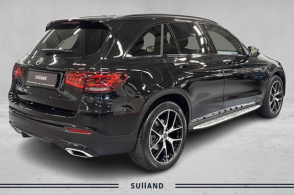 Mercedes-Benz GLC300 e 5 of 28