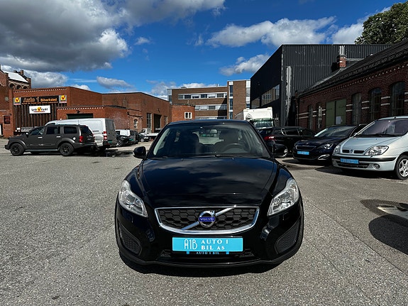 Volvo C30 8 of 16