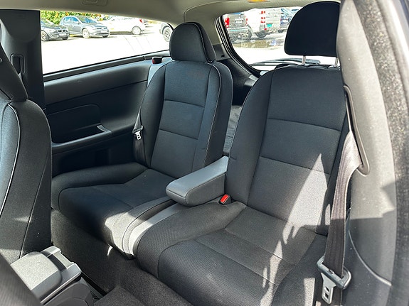 Volvo C30 11 of 16