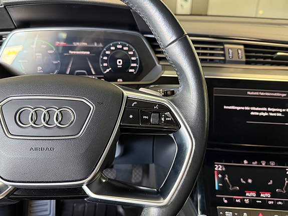 Audi e-tron Sportback 30 of 30