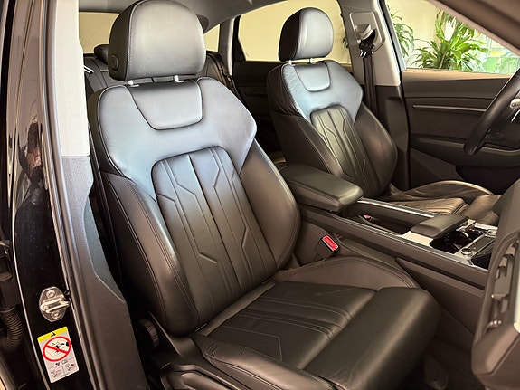 Audi e-tron Sportback 26 of 30
