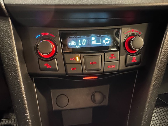 Suzuki Swift 22 of 30