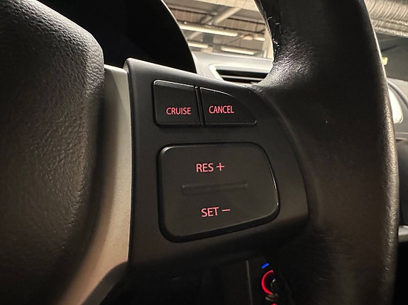 Suzuki Swift 15 of 30