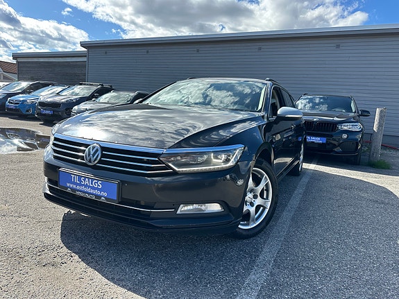 Volkswagen Passat 2 of 15