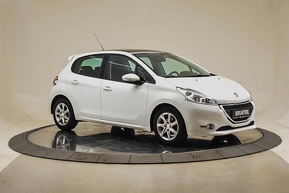 Peugeot 208 7 of 27