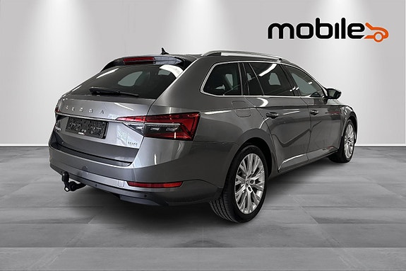 Skoda Superb 3 of 24