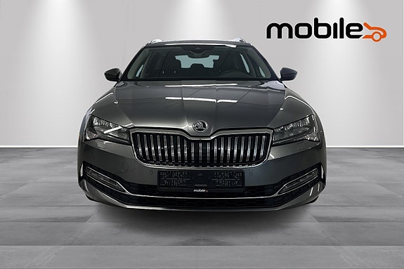 Skoda Superb 18 of 24