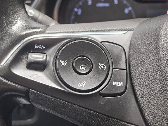 Opel Grandland X 17 of 30