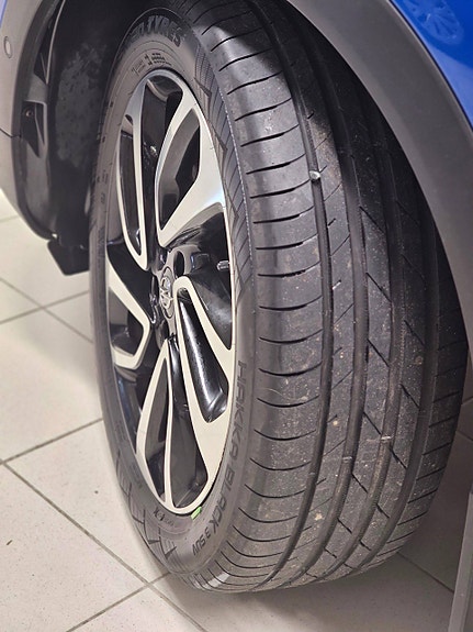 Opel Grandland X 8 of 30