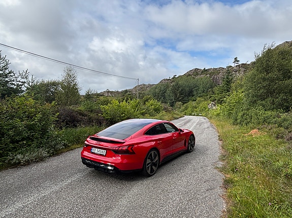 Audi e-tron GT 5 of 12