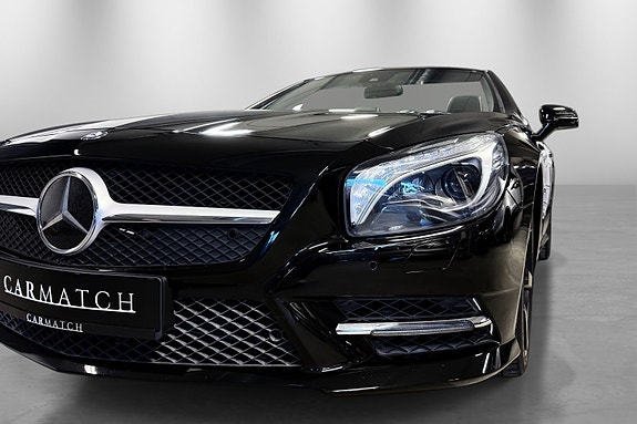 Mercedes-Benz SL350 17 of 30