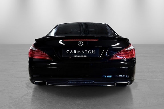 Mercedes-Benz SL350 10 of 30