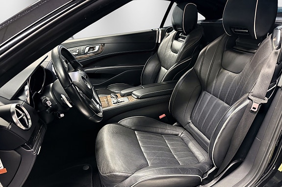 Mercedes-Benz SL350 20 of 30