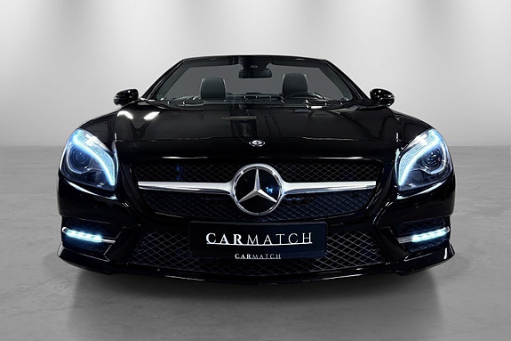 Mercedes-Benz SL350 4 of 30