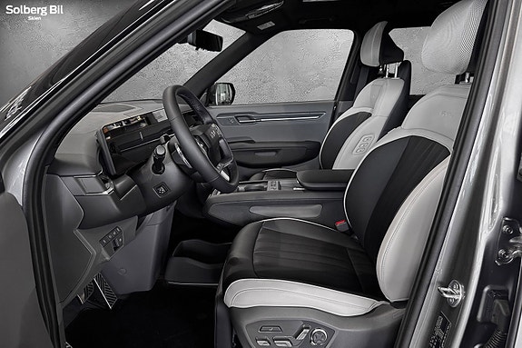Kia EV9 24 of 30