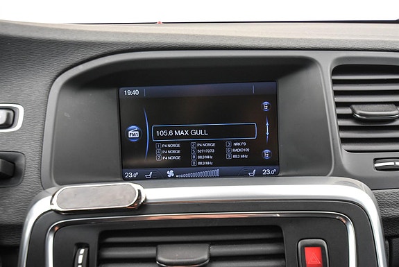 Volvo V60 17 of 23