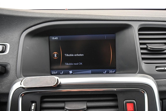 Volvo V60 18 of 23