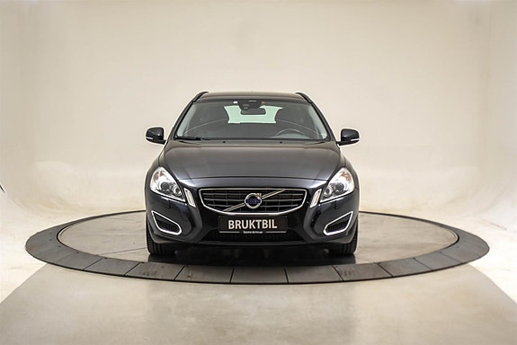 Volvo V60 7 of 23