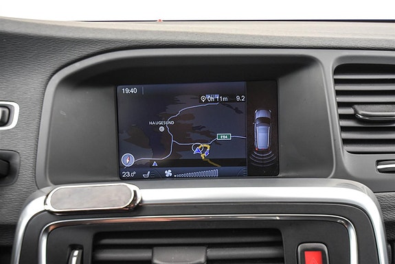 Volvo V60 20 of 23