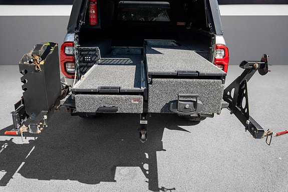 Toyota HiLux 25 of 30