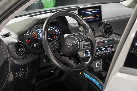 Audi Q2 23 of 30