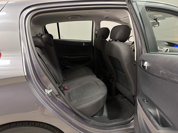 Hyundai i20 22 of 27