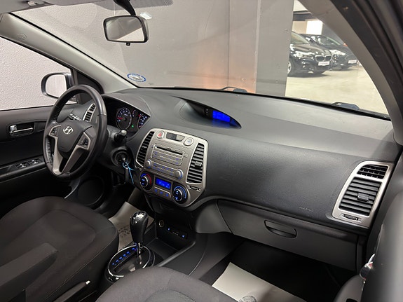 Hyundai i20 21 of 27