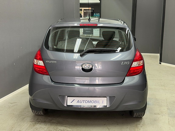 Hyundai i20 25 of 27