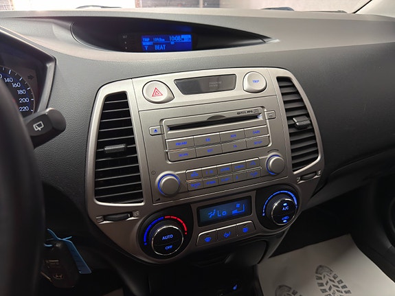 Hyundai i20 16 of 27