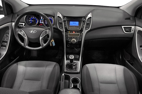 Hyundai i30 9 of 15