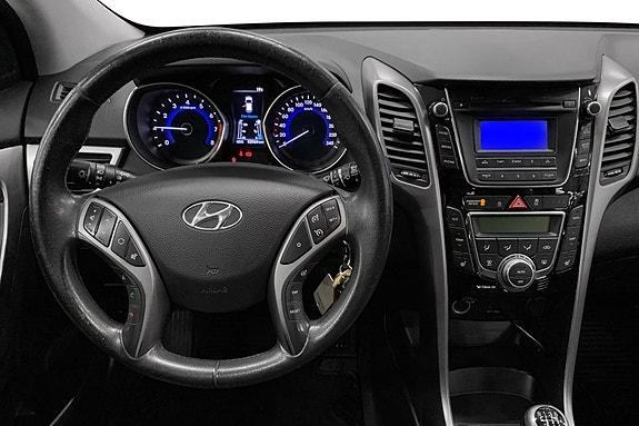 Hyundai i30 11 of 15