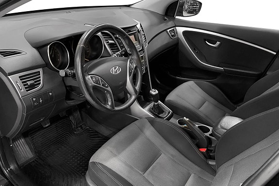 Hyundai i30 3 of 15