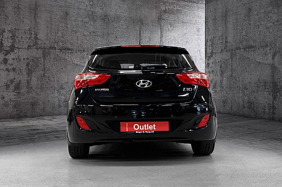 Hyundai i30 7 of 15