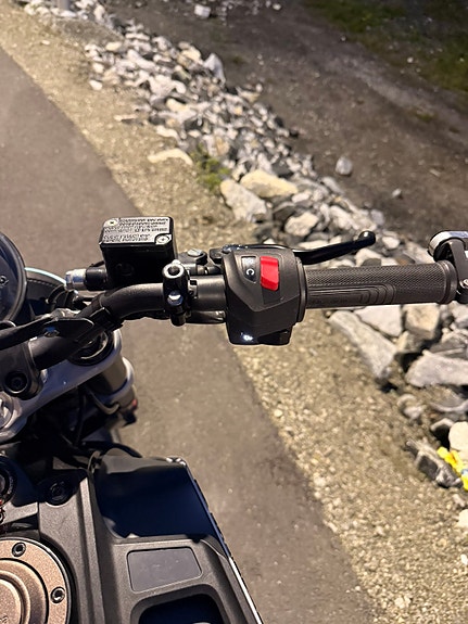 Husqvarna Svartpilen 125 16 of 22