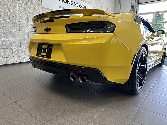 Chevrolet Camaro 18 of 30