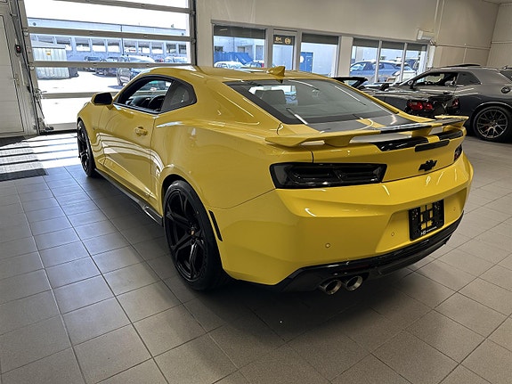 Chevrolet Camaro 7 of 30