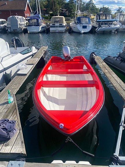 Eldre båt med nyere motor til salgs i Moss 2 of 9